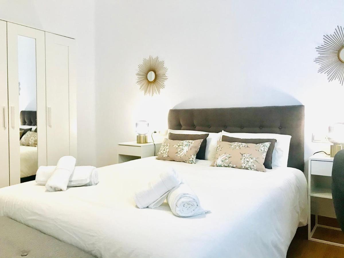 Gleaming & Well Located Apartment In Malaga Center Málaga Exterior foto