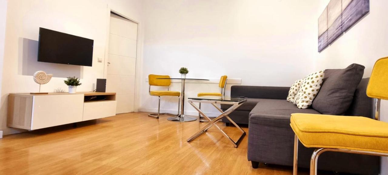 Gleaming & Well Located Apartment In Malaga Center Málaga Exterior foto