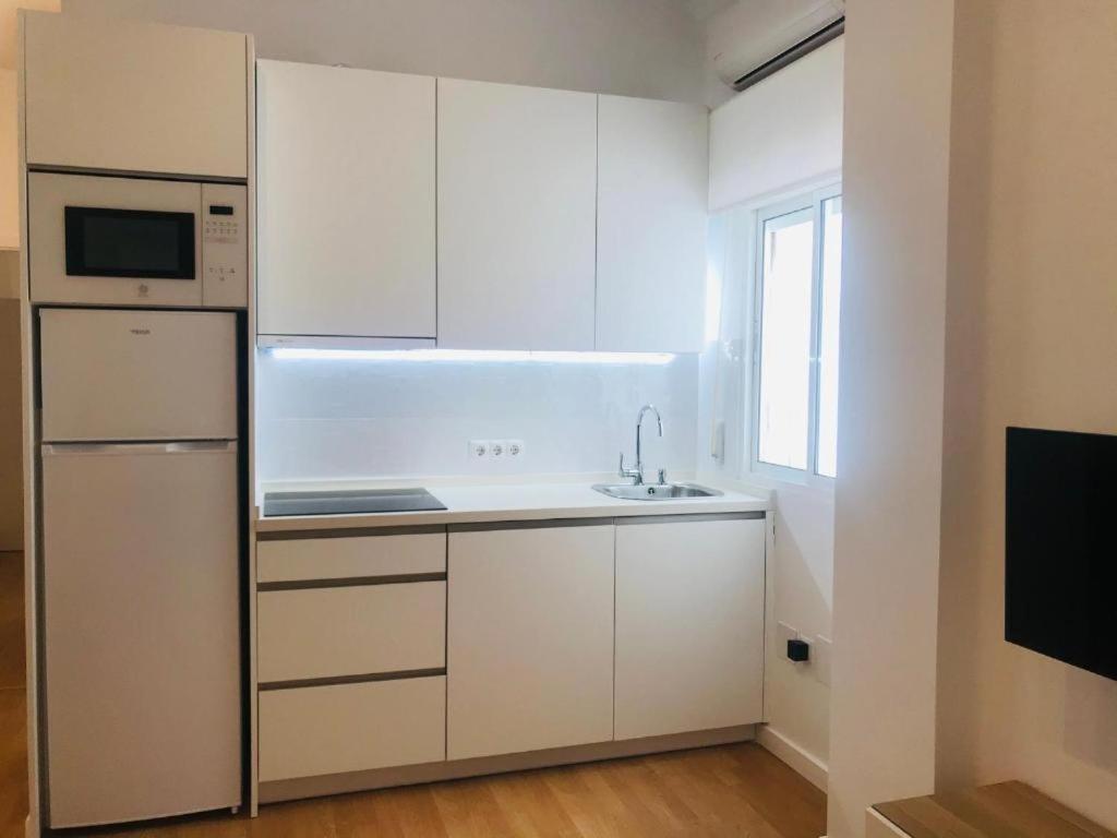Gleaming & Well Located Apartment In Malaga Center Málaga Exterior foto